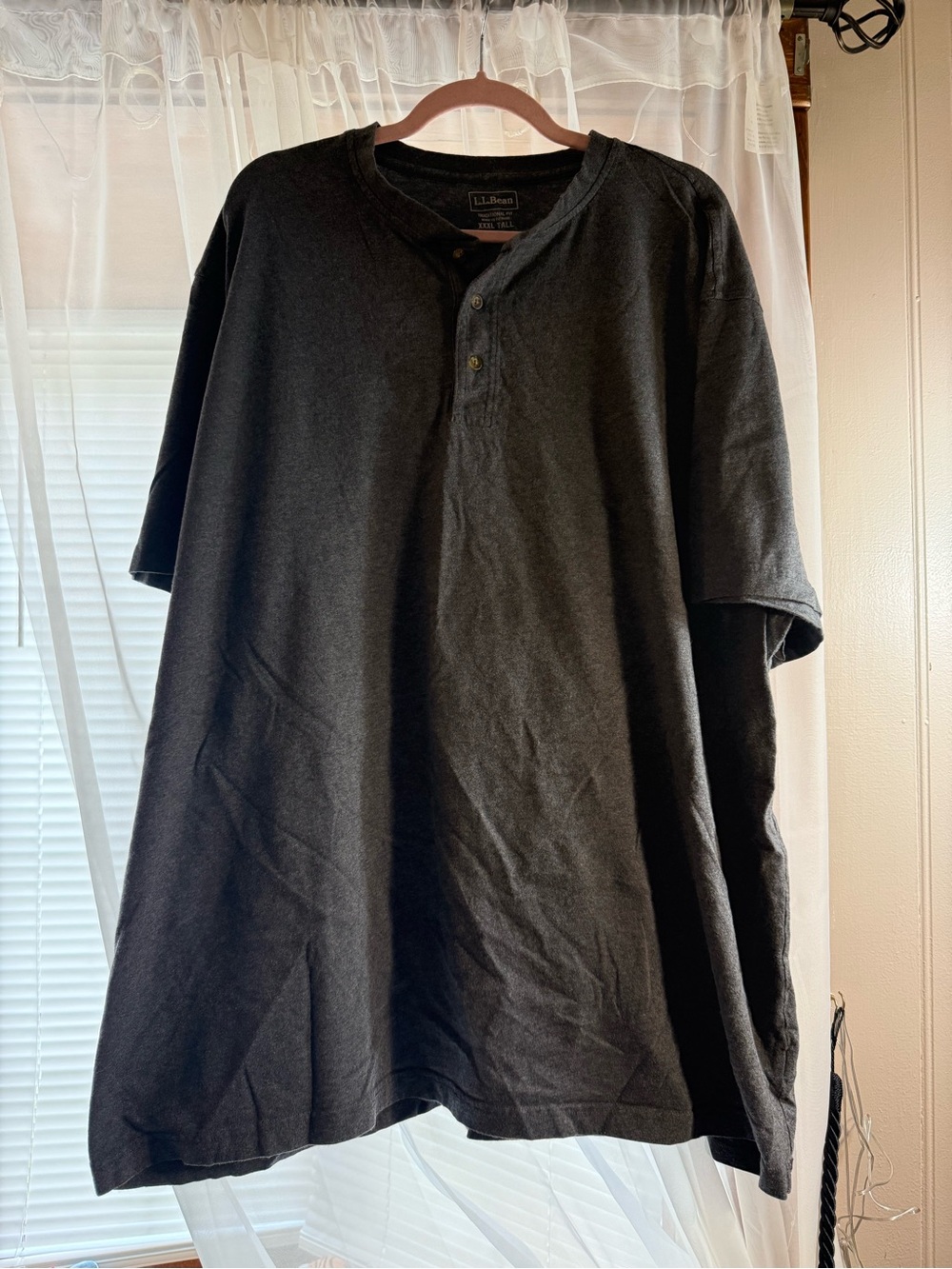 L.L. Bean Men's Dark Charcoal Short-Sleeve Henley